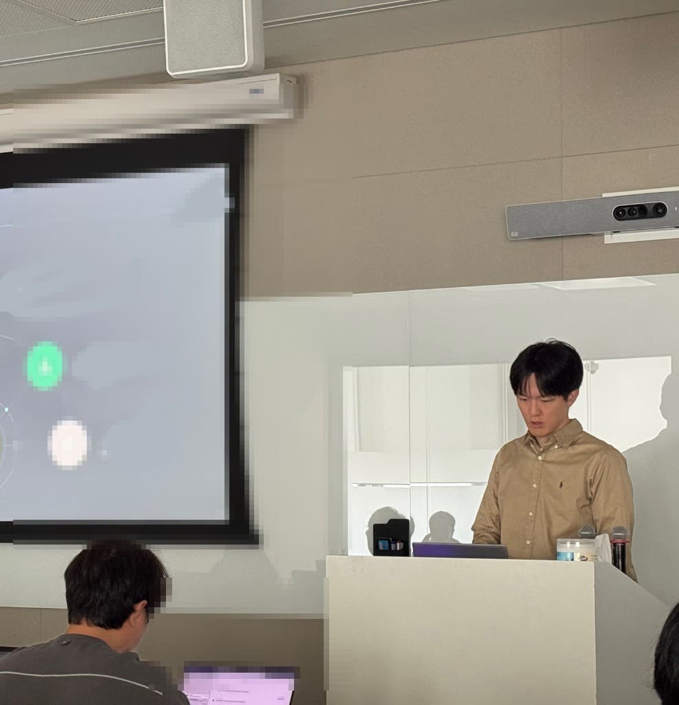 자동화와 워크플로우를 이야기하던 자리.